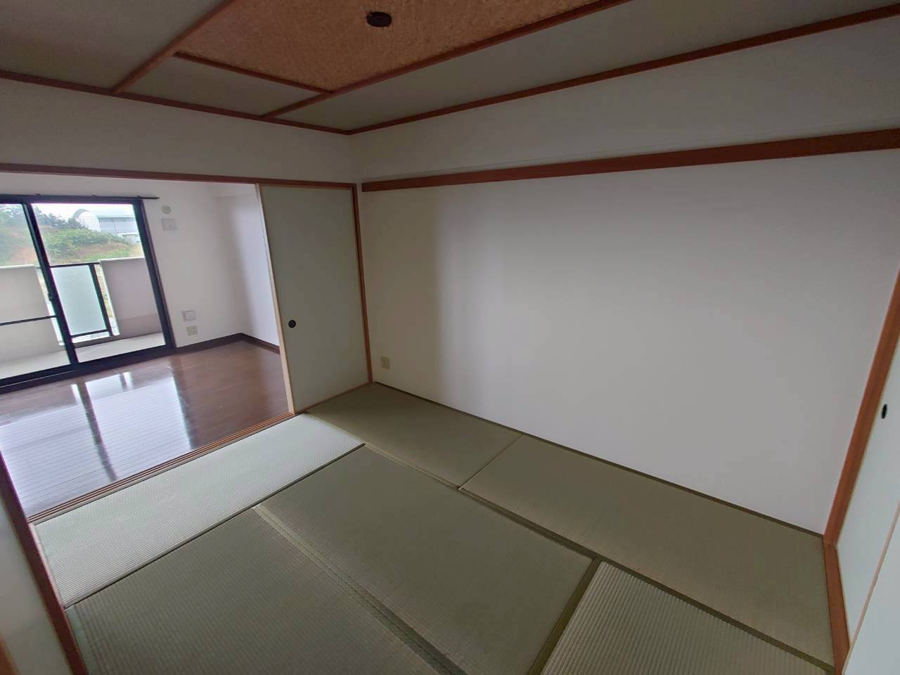 ライオンズマンション三好ヶ丘の和室