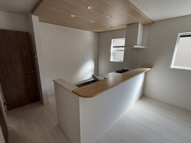 住吉２丁目の新築一戸建て２号棟のキッチン