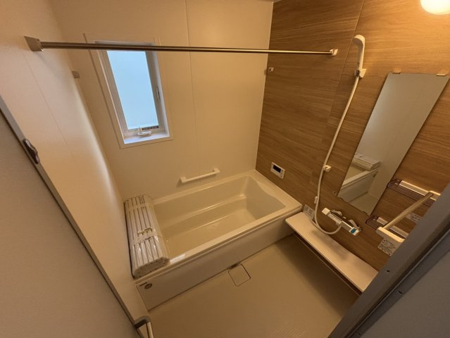 住吉２丁目の新築一戸建ての浴室