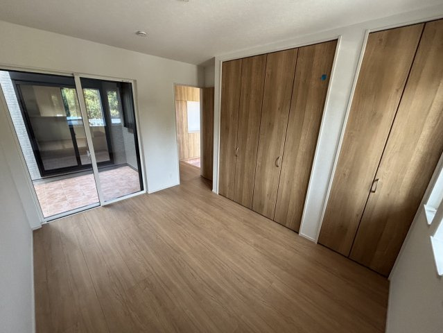 住吉２丁目の新築一戸建ての洋室