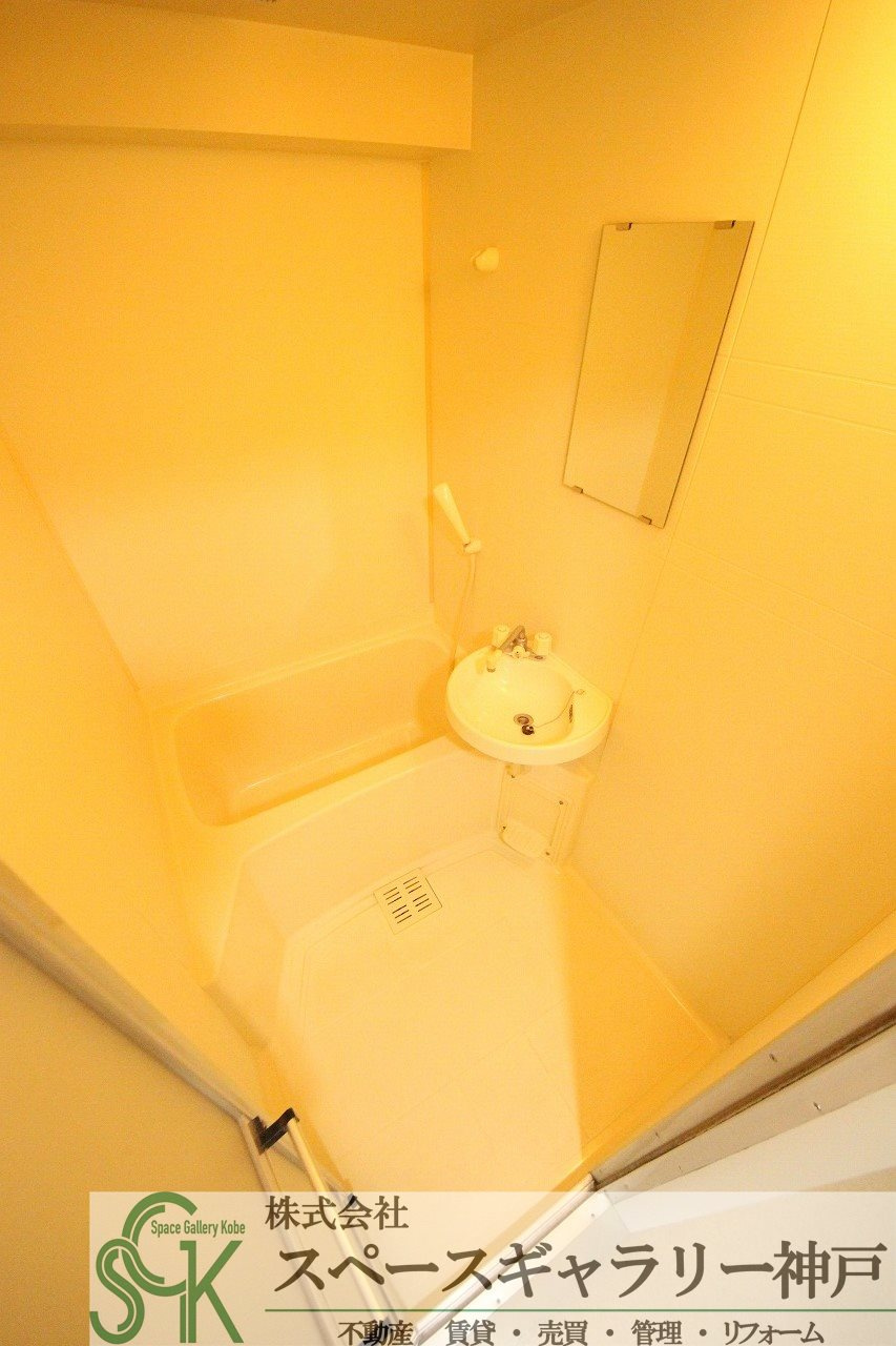 リバーサイド岡田の浴室|※お部屋により仕様が異なる場合があります※