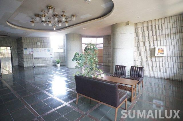 ロマネスク武蔵ケ丘のロビー