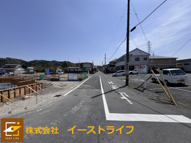 【新築戸建】　いわき市平愛谷町4丁目第1　全7棟の前面道路含む現地写真|西側接道です。ご参照ください。