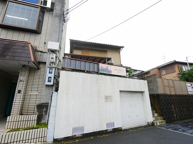 福智院町店舗の外観