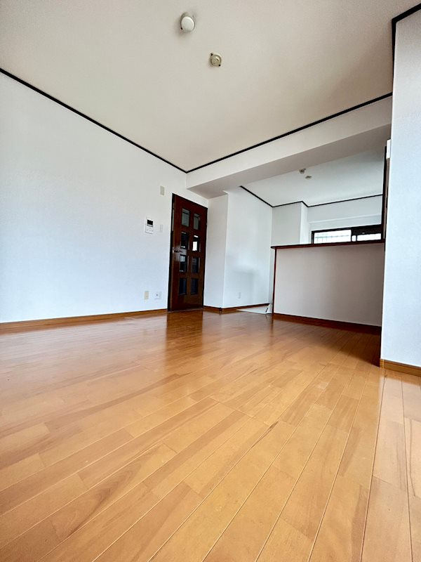 メゾン幸の居間・リビング