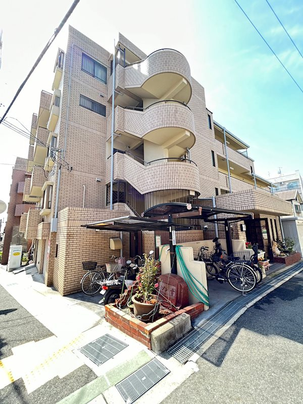 メゾン幸の外観