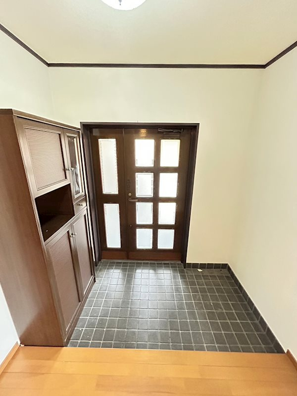 メゾン幸の玄関