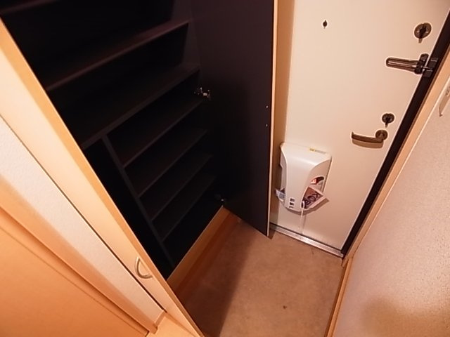 神戸市北区谷上西町のアパート