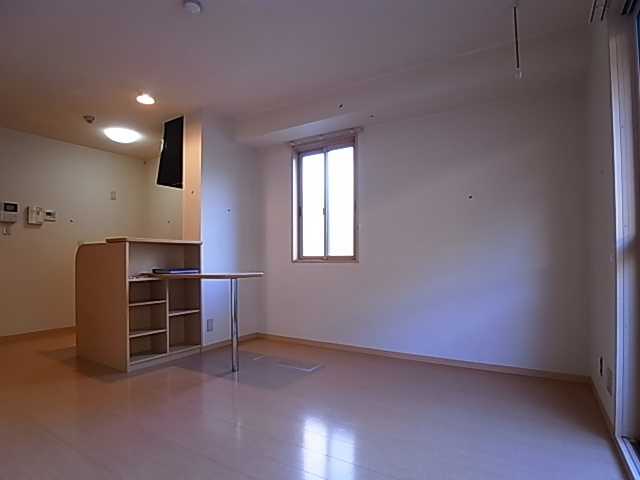 神戸市北区谷上西町のアパート