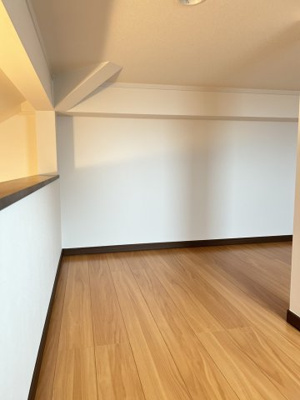 【収納】 | 国立駅徒歩4分/新築戸建て/書斎付き 2SLDK | 小屋裏収納