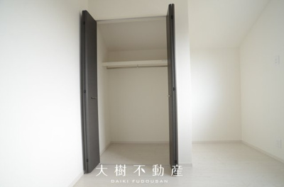 【洋室】 | 綾瀬市綾西５丁目 新築戸建て 全1棟【仲介手数料無料】 | 2階　洋室4（5.2帖）クローゼット