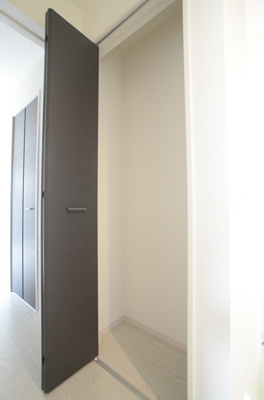 【洋室】 | 綾瀬市綾西５丁目 新築戸建て 全1棟【仲介手数料無料】