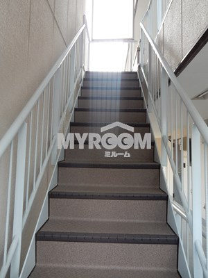 【その他共用部分】 | ヴェルテ落合 | 共用階段☆