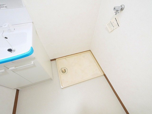 サンプラザ南京終の設備|室内洗濯機置き場