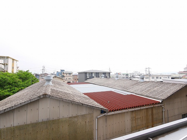 サンプラザ南京終の展望