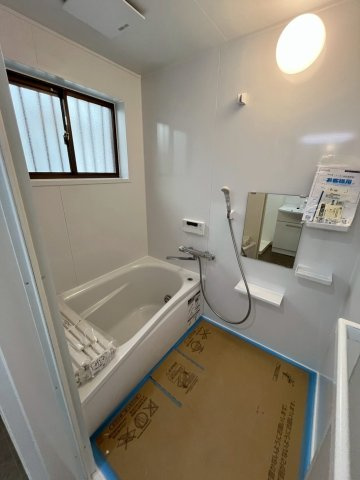 堺市中区深井中町リノベーション戸建て４ＬＤＫの浴室