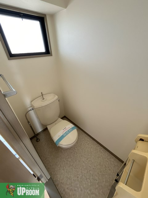 小牧市大字西之島のアパートのトイレ
