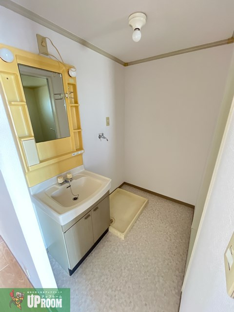 小牧市大字西之島のアパートのその他