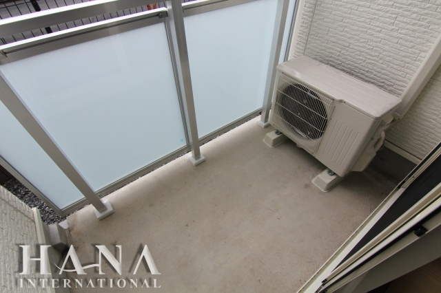 レオネクストサンモールⅢのバルコニー