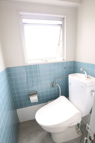 スペランザ泉ビルのトイレ