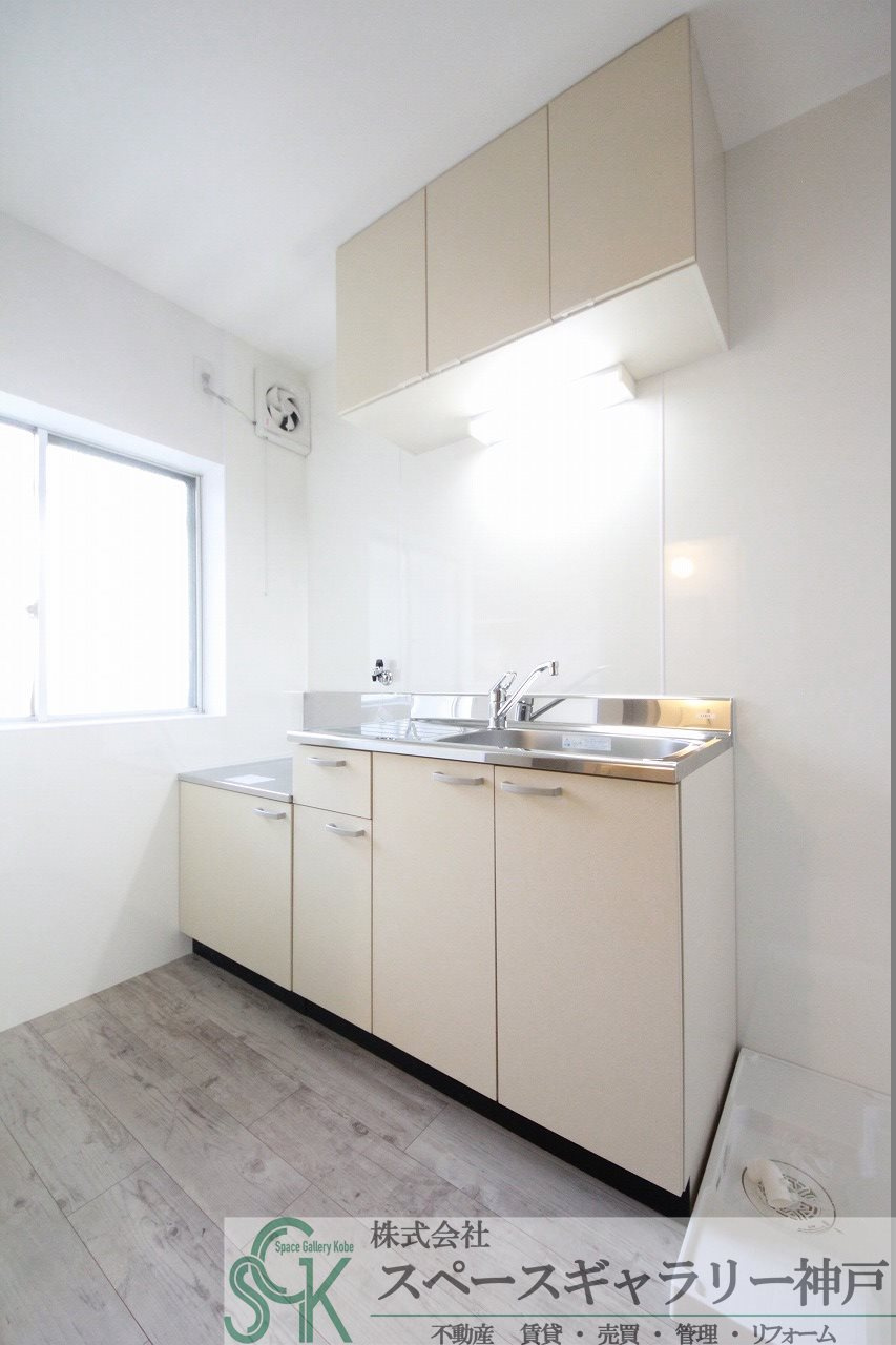 シャトールナのキッチン|※お部屋により仕様が異なる場合があります※