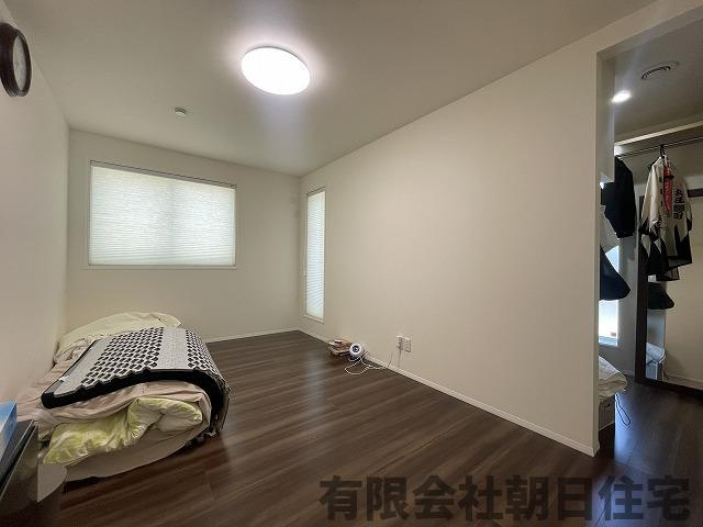 【洋室】 | 安来市黒井田町中古戸建 | 使い勝手のいい洋室です