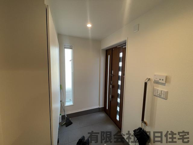 【玄関】 | 安来市黒井田町中古戸建 | シンプルで使いやすい玄関です