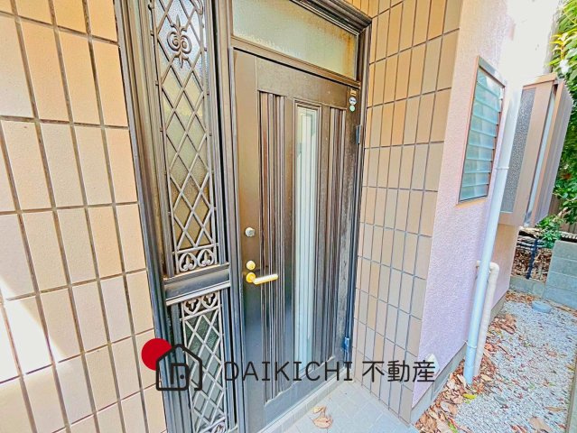 【玄関】 | 桶川市大字坂田　中古戸建