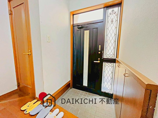 【玄関】 | 桶川市大字坂田　中古戸建