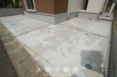 【駐車場】 | 海老名市国分寺台4丁目 新築戸建て 全2棟【仲介手数料無料】