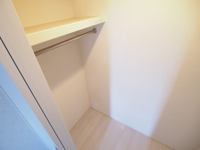 【収納】 | スプランディッド新大阪Ⅴ | 専用の収納スペースです