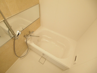 【浴室】 | スプランディッド新大阪Ⅴ | 日々の暮らしに欠かせないお風呂です