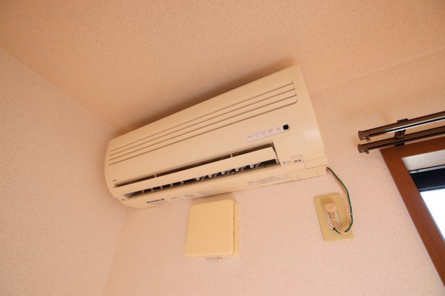 【設備】 | エトワール深井 | エアコン