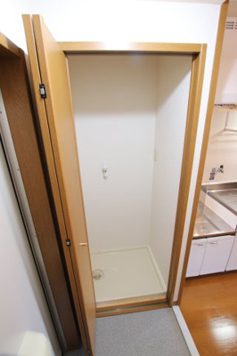 【設備】 | エトワール深井 | 室内洗濯機置場