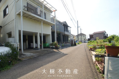 【前面道路含む現地写真】 | 綾瀬市上土棚北２丁目 新築戸建て 全1棟【仲介手数料無料】