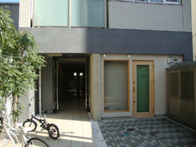 Ｍ’ｓマンションのエントランス