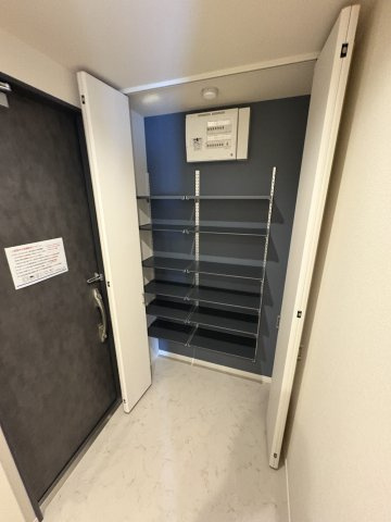 ＥｌｙｓｅｅｅｋｏｄａⅡの玄関|収納力が高いシューズクローク！