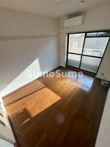 エトールⅥの居間・リビング