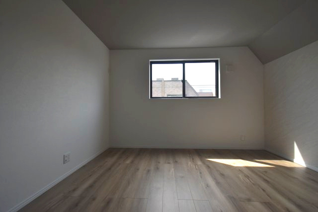 下井草4丁目・新築戸建の洋室