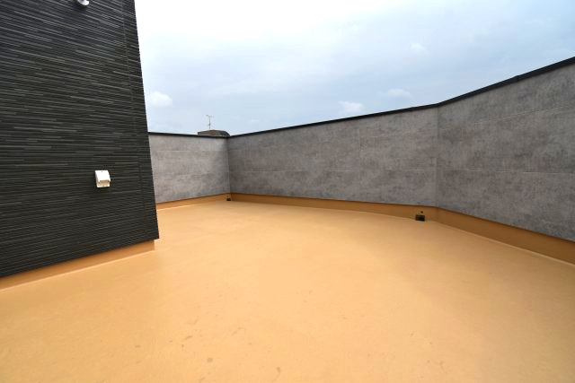 下井草4丁目・新築戸建のバルコニー