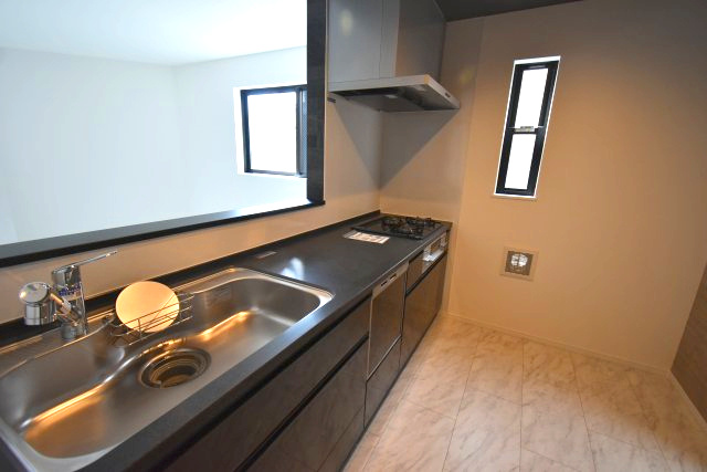 下井草4丁目・新築戸建のキッチン