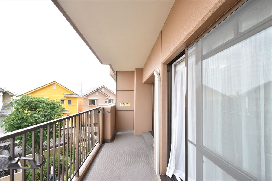 ダイアパレス皆賀　のバルコニー