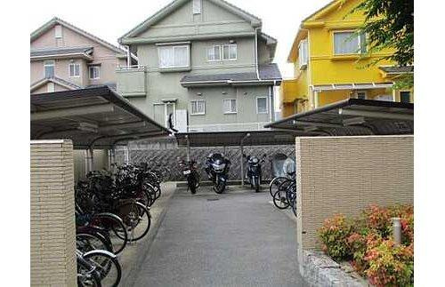 ダイアパレス皆賀　のその他共用部分|小学校近くで子育てに嬉しい立地♪
ゆめタウン五日市すぐ近く！
