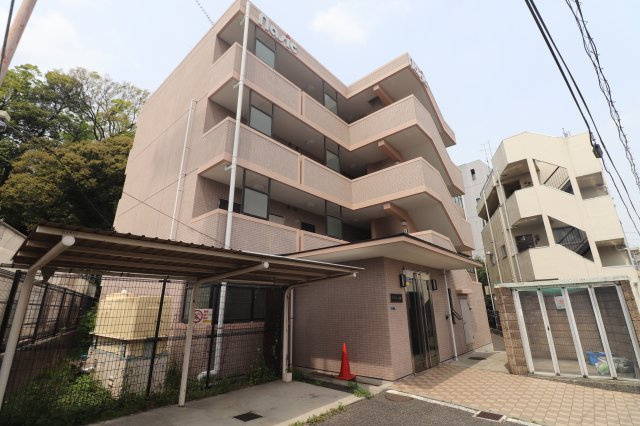 ドミトリー白根