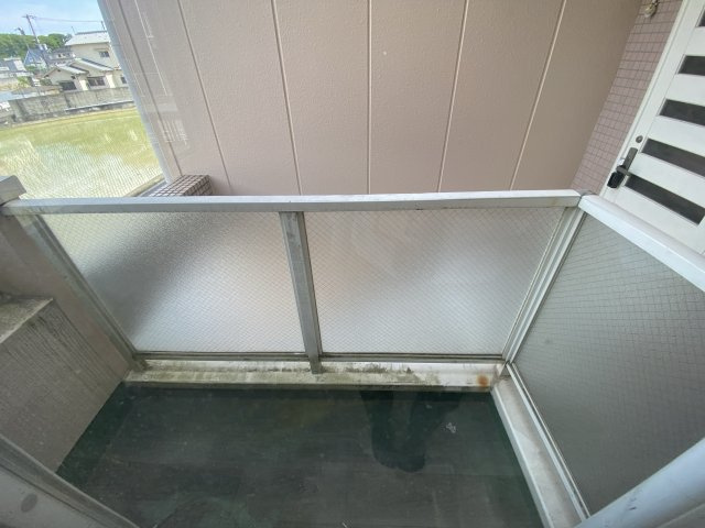 八丈グランドハイツ北棟のバルコニー