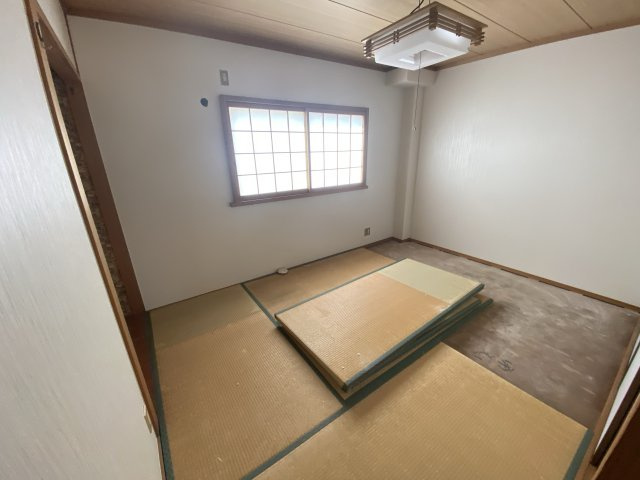 八丈グランドハイツ北棟の子供部屋