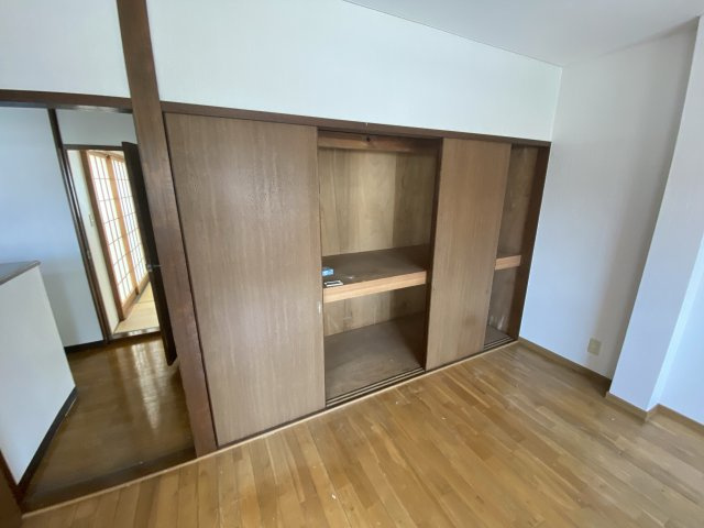 八丈グランドハイツ北棟の収納