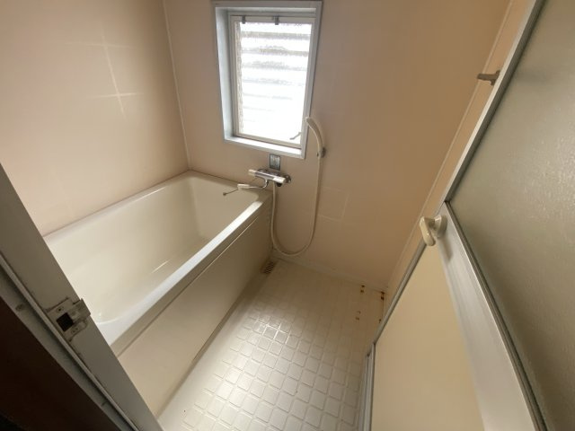 八丈グランドハイツ北棟の浴室