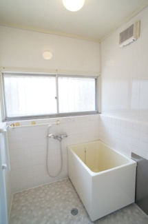 【浴室】 | 秋田住宅