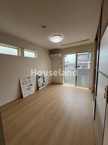 D-Luce 秋月（ﾃﾞｨｰﾙｰﾁｪ ｱｷﾂﾞｷ）の居間・リビング